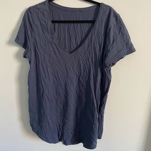 Lululemon Tshirt